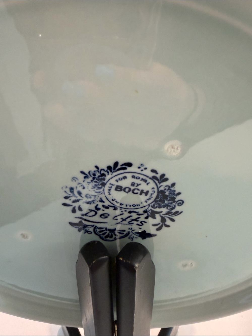 Vintage Royal Boch Delfts Blue & White Horse Carriage Decorative Plates Set of 2 - Picture 7 of 17